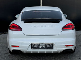 Porsche Panamera foto 5