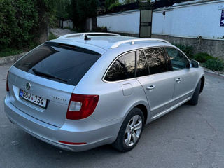 Skoda Superb foto 3