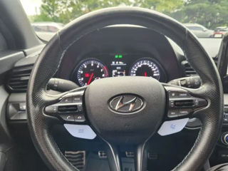 Hyundai Veloster foto 7