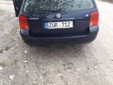 Volkswagen Passat foto 1