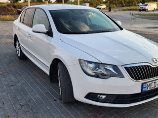 Skoda Superb foto 4