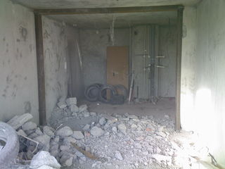 Алмазная резка бетона. Демонтажные работы.   Подготовка квартир к ремонту. foto 4