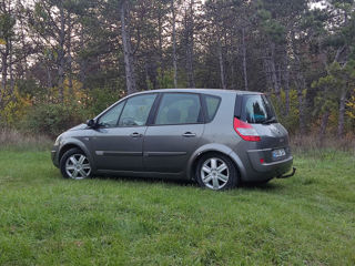 Renault Scenic foto 2