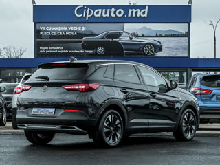 Opel Grandland X foto 2