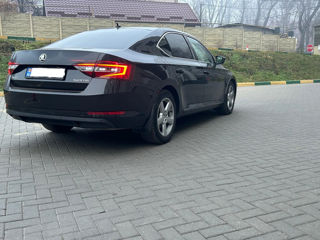 Skoda Superb foto 5