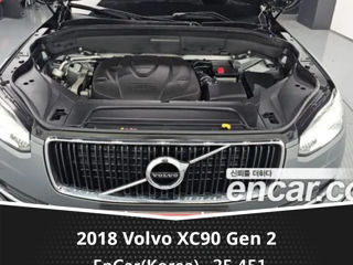 Volvo XC90 foto 8