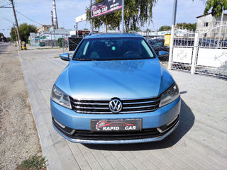 Volkswagen Passat foto 2