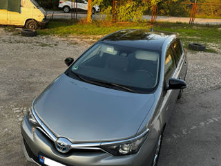 Toyota Auris foto 3