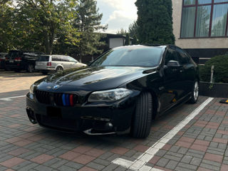 BMW 5 Series foto 2