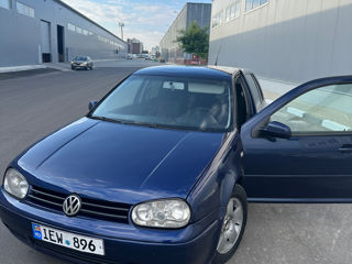 Volkswagen Golf foto 8