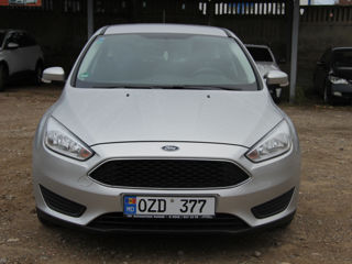 Ford Focus foto 2