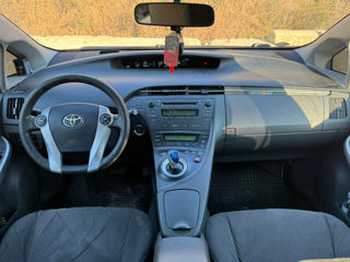 Toyota Prius foto 8