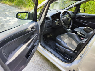 Opel Zafira foto 7