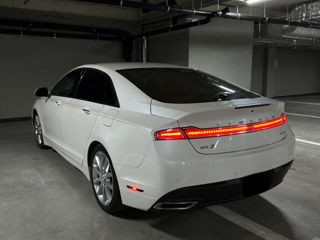 Lincoln MKZ foto 4