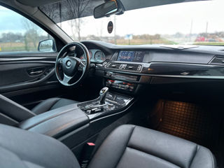 BMW 5 Series foto 15