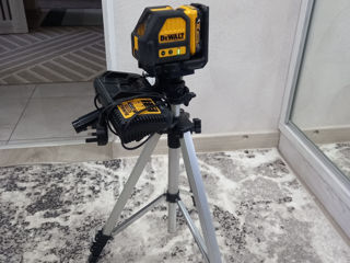 Laser dewalt 12v stare foarte bună foto 3