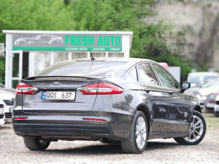 Ford Fusion foto 4