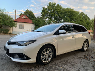 Toyota Auris foto 2