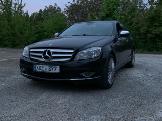 Mercedes C-Class foto 7