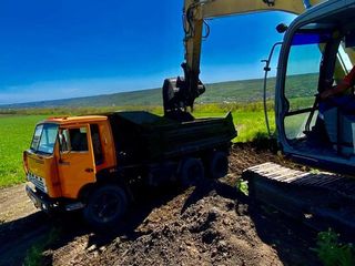 Servicii  bobcat + kamaz + buldoexcavator, demolare si evacuare. foto 5