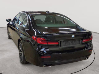 BMW 5 Series foto 2