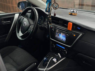 Toyota Auris foto 12