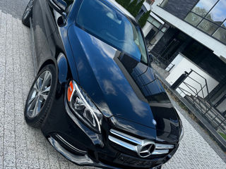 Mercedes C-Class