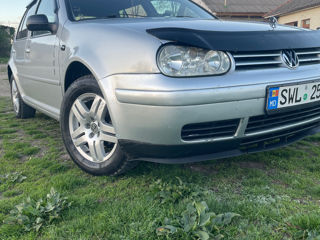 Volkswagen Golf foto 2