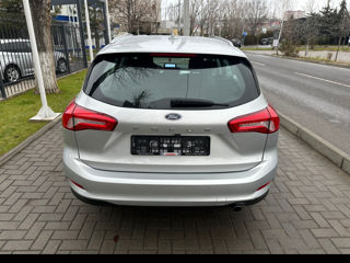 Ford Focus foto 4