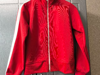 Спортивная куртка красная размер s foto 2