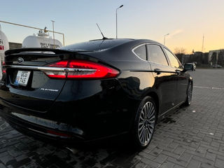 Ford Fusion foto 6