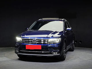 Volkswagen Tiguan foto 3