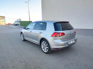 Volkswagen Golf foto 2