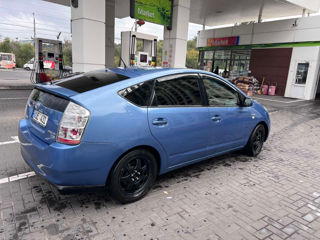 Toyota Prius foto 2