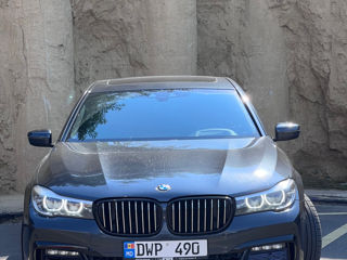 BMW 7 Series foto 2