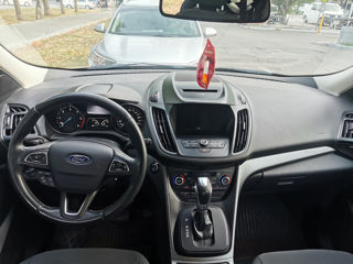 Ford Kuga foto 7