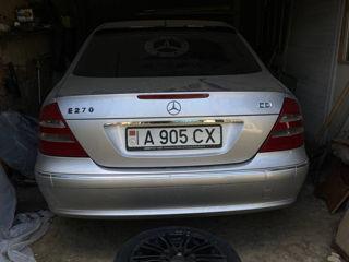 Mercedes E-Class foto 7