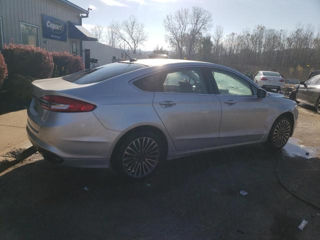 Ford Fusion foto 4