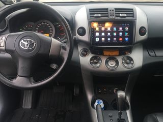 Toyota Rav 4 foto 9