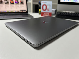 MacBook Pro 16, 2019/ i7 9gen/ 32gb Ram/ 512Gb SSD/ Radeon Pro 5300M 4Gb/ 334 cicluri foto 9