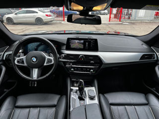 BMW 5 Series фото 10