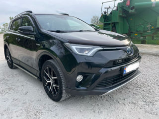 Toyota Rav 4 foto 1