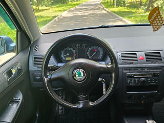 Skoda Fabia foto 8