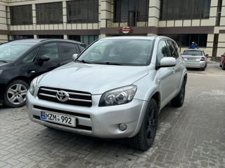 Toyota Rav 4 foto 2