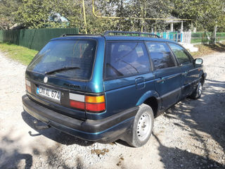 Volkswagen Passat foto 1