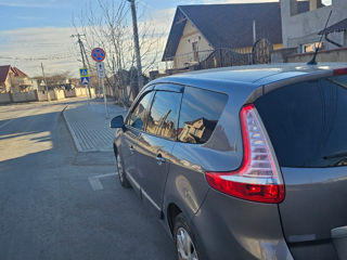 Renault Grand Scenic foto 7