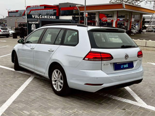 Volkswagen Golf foto 2