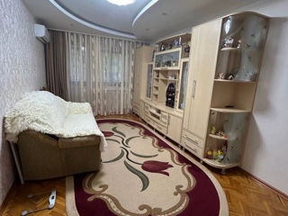 Apartament cu 3 camere, 58 m², Botanica, Chișinău foto 6