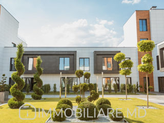 Apartament cu 4 camere, 268 m², Centru, Chișinău foto 2