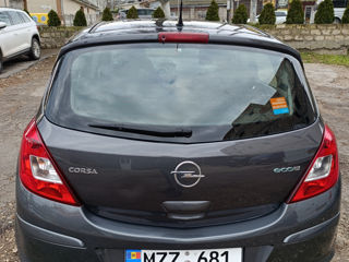 Opel Corsa foto 4